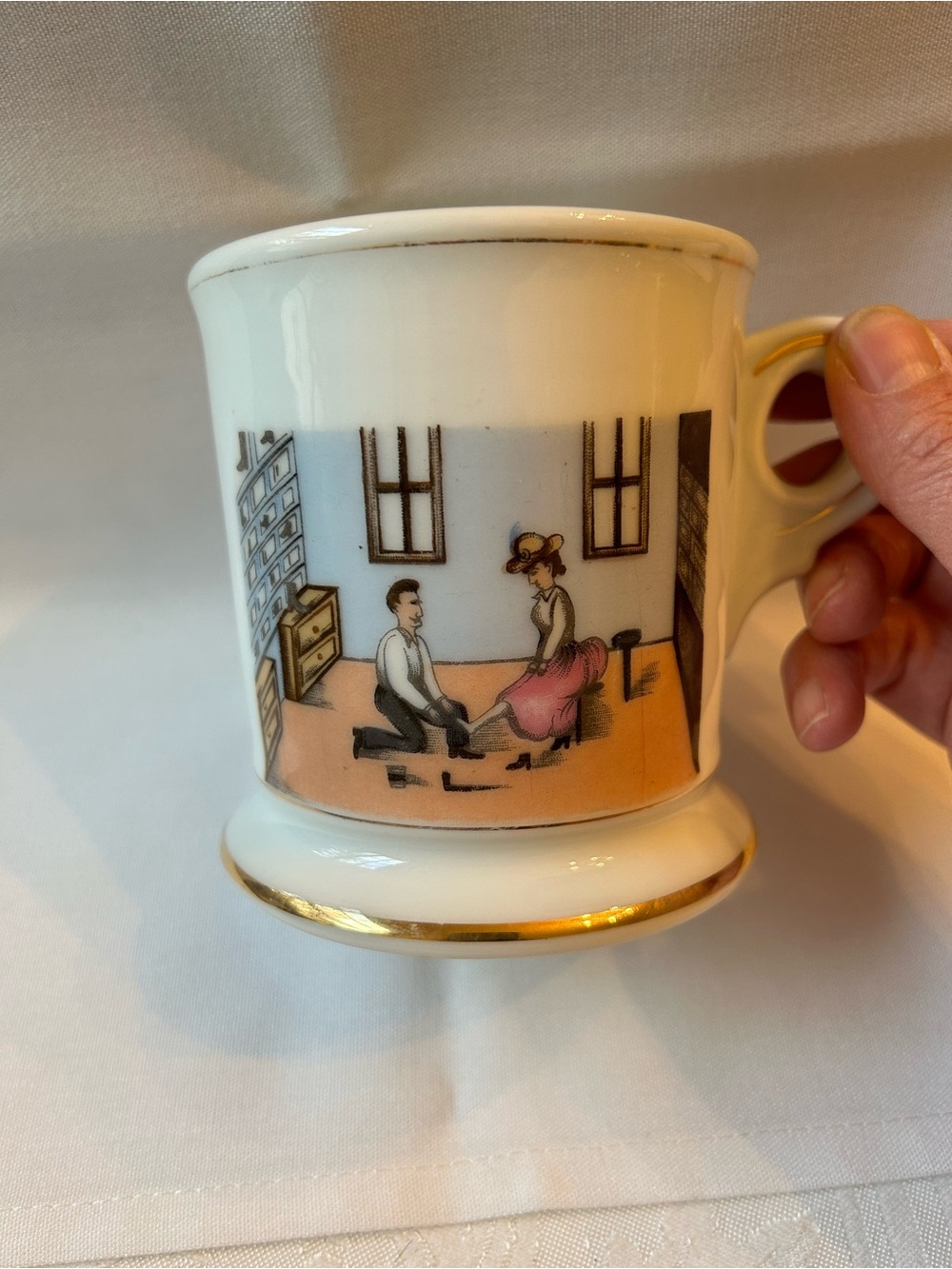 Rossetti Decorative Vintage Scene Mug with Gold Trim Made in Occupied Japan